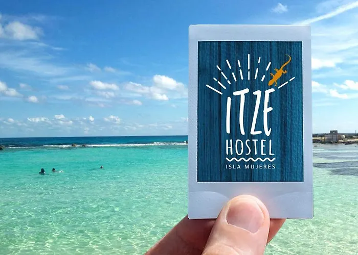 Itzé Hostel